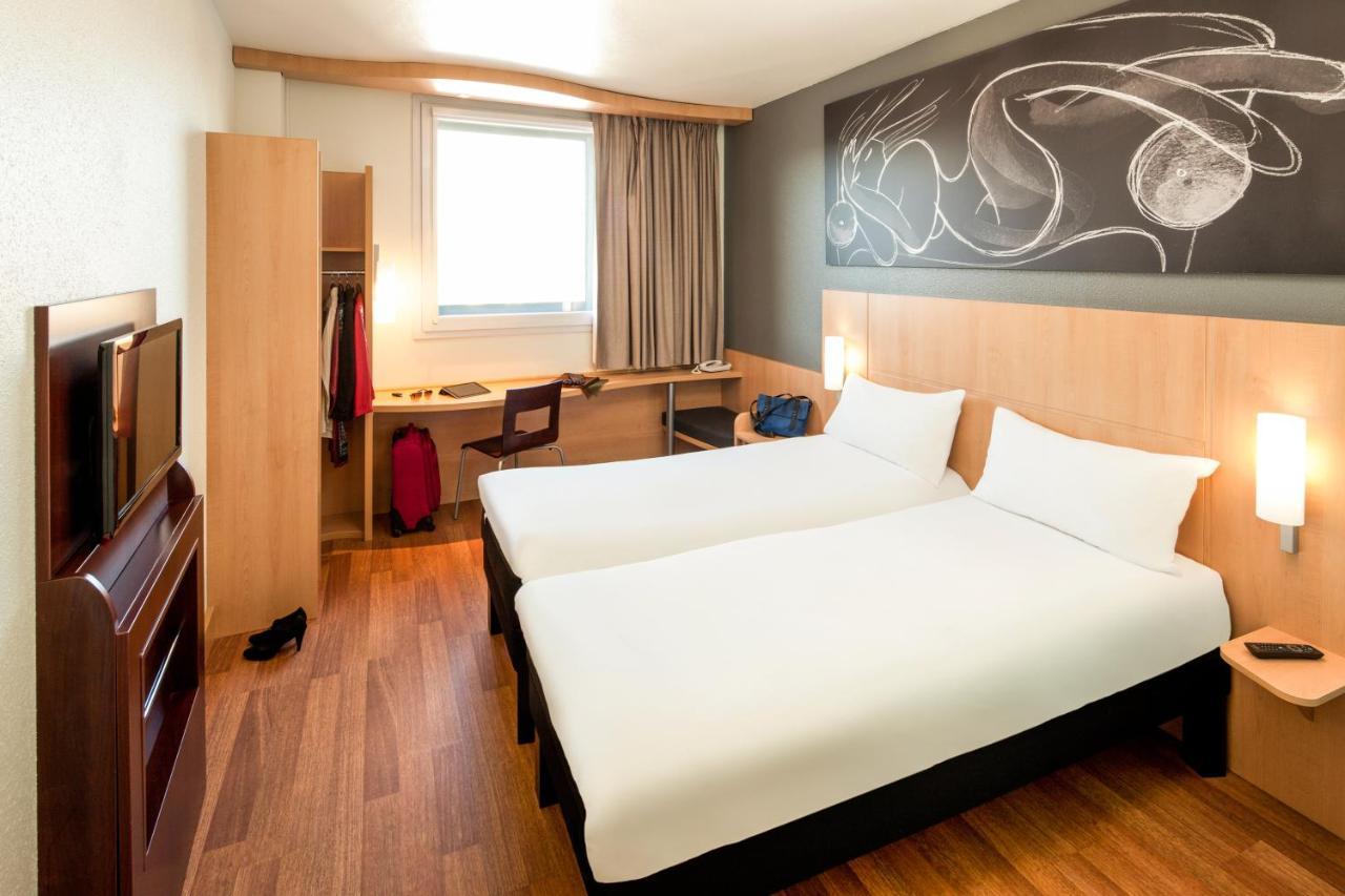 מלון Ibis Barcelona Meridiana מראה חיצוני תמונה